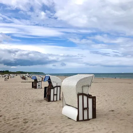 Strandbummelhaus Rostock Exterior foto